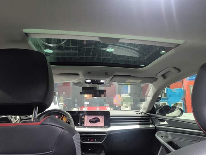 Фото 18 - Volkswagen Lamando L