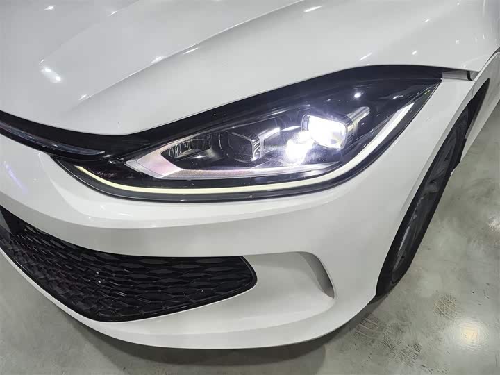 Фото 24 - Volkswagen Lamando L