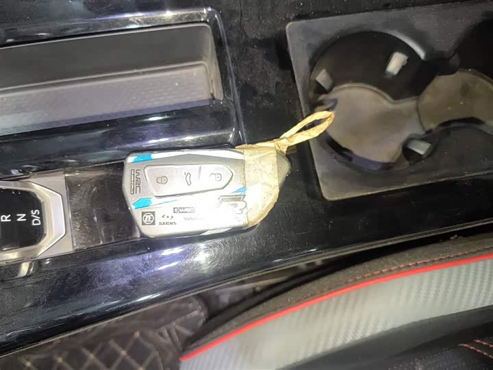 Фото 9 - Volkswagen Lamando L