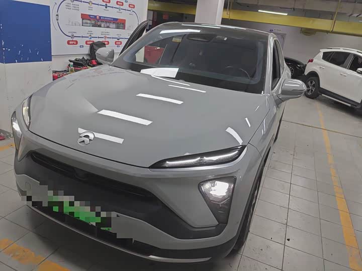 Фото 1 - Nio EC6