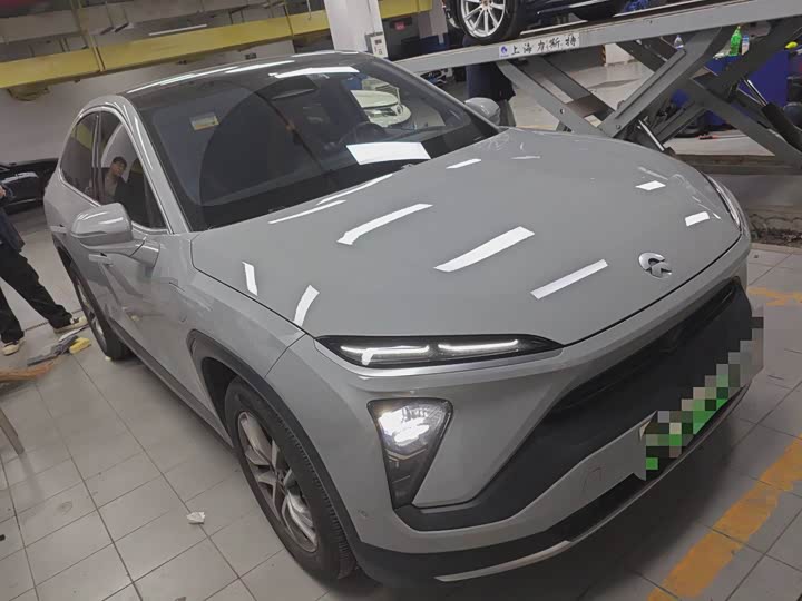 Фото 7 - Nio EC6