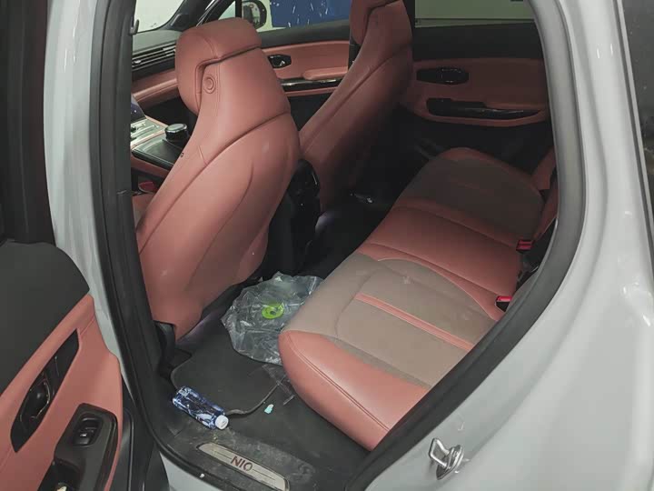 Фото 8 - Nio EC6