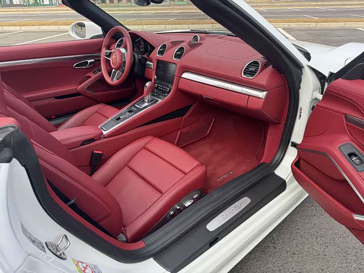 Фото 13 - Porsche 718