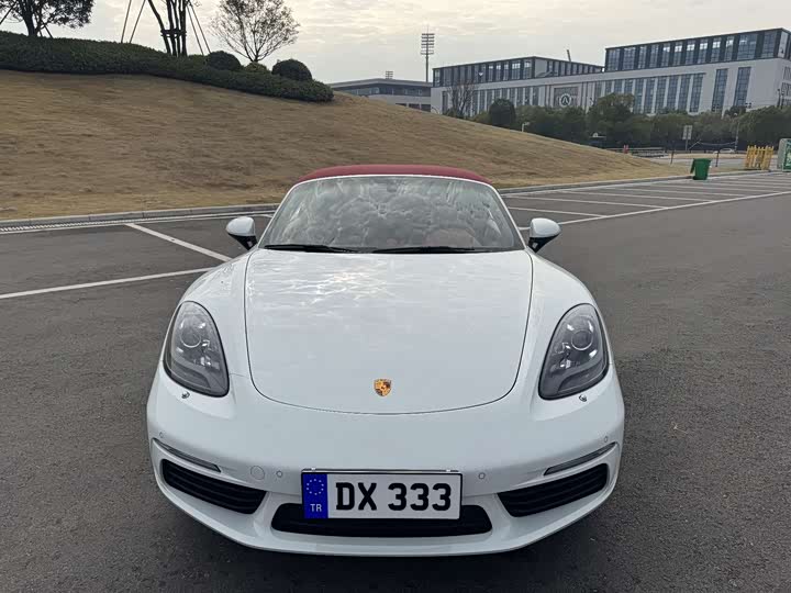 Фото 2 - Porsche 718