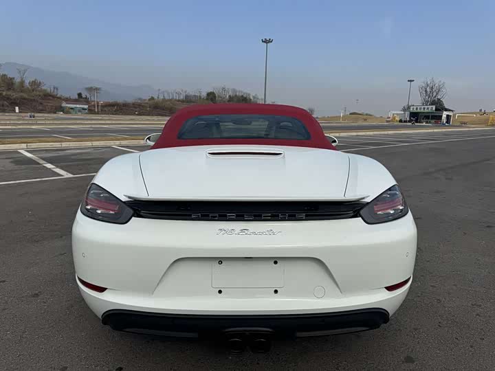 Фото 6 - Porsche 718