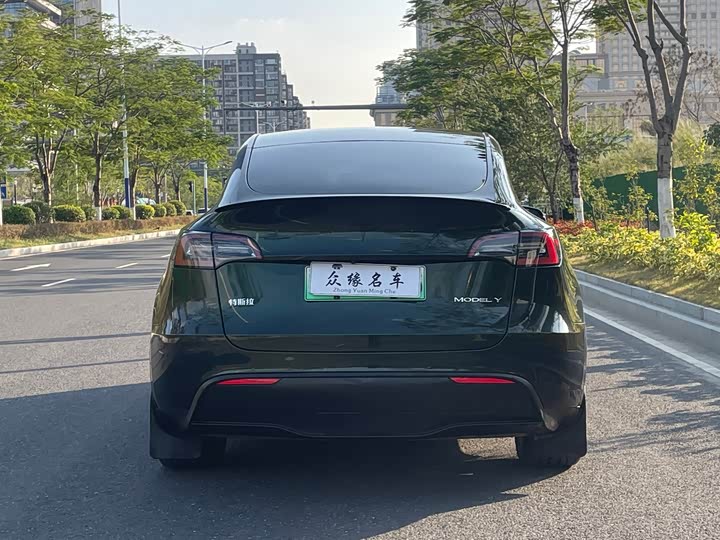 Фото 5 - Tesla Model Y