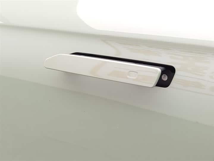 Фото 18 - Exeed RX