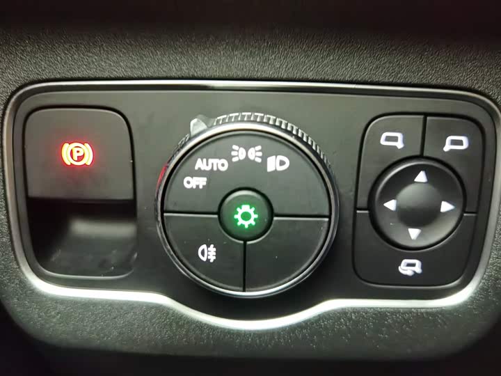 Фото 21 - Exeed RX