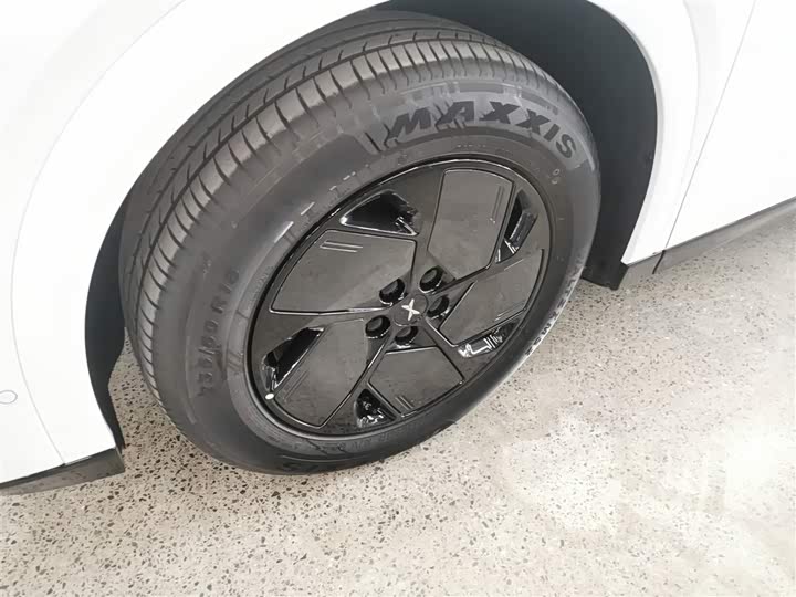 Фото 23 - XPeng G6