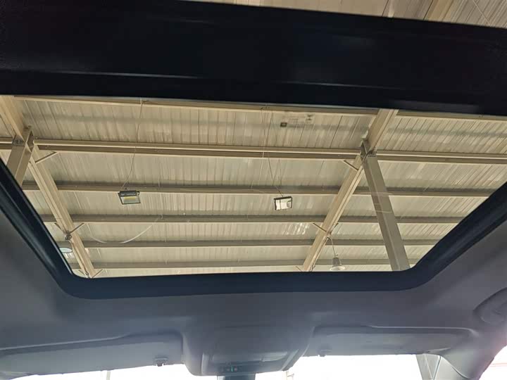 Фото 17 - Buick Enclave