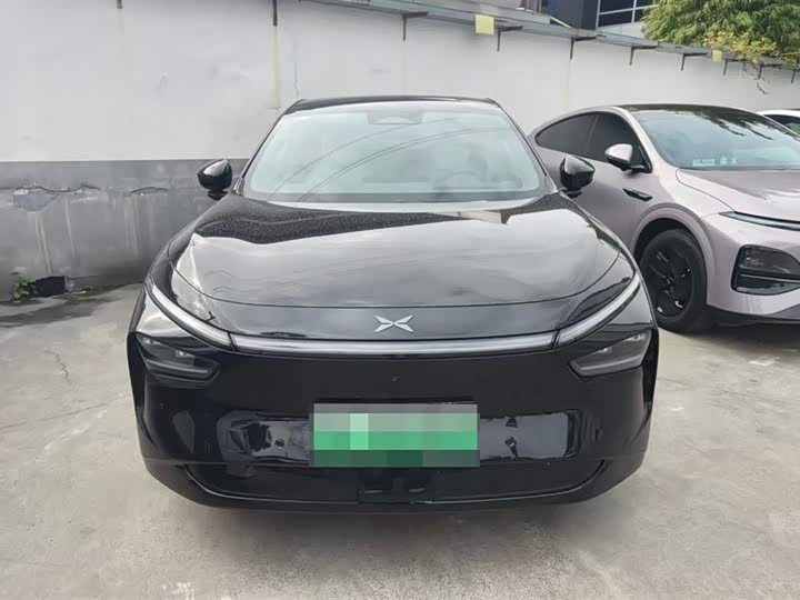 Фото 2 - XPeng G7