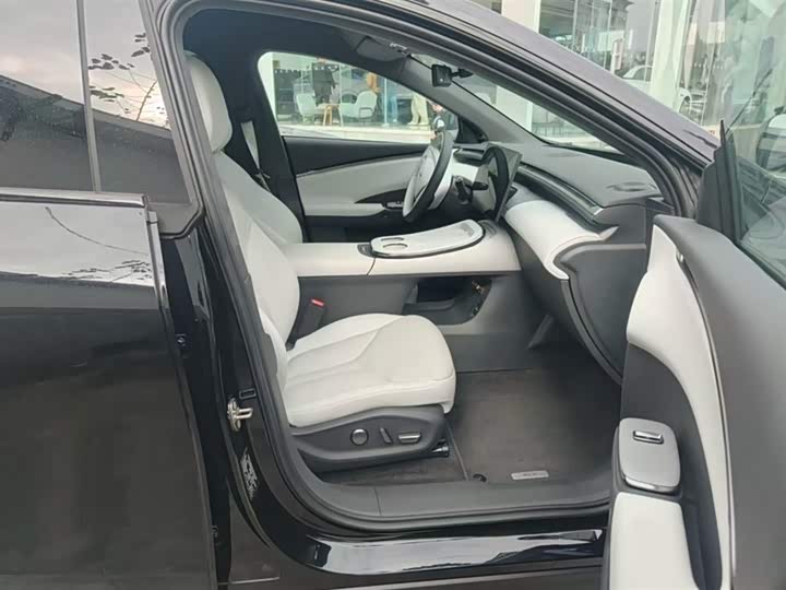 Фото 6 - XPeng G7