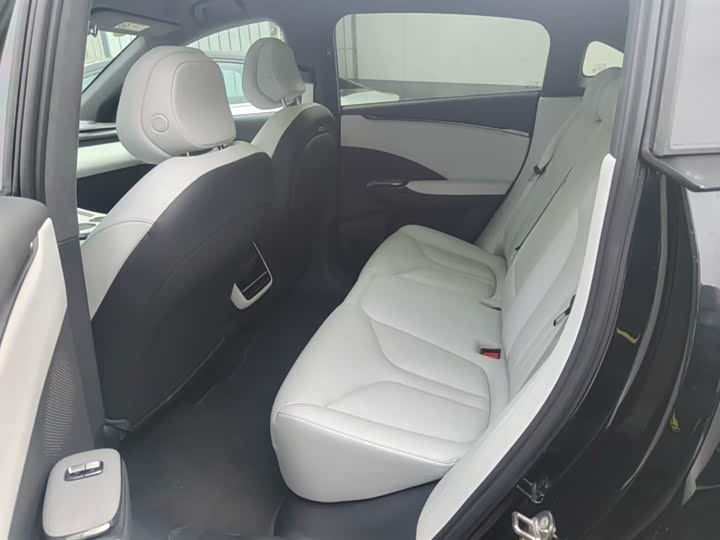 Фото 7 - XPeng G7