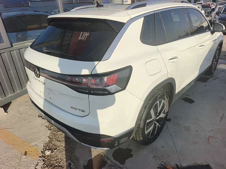 Фото 14 - Volkswagen Tayron