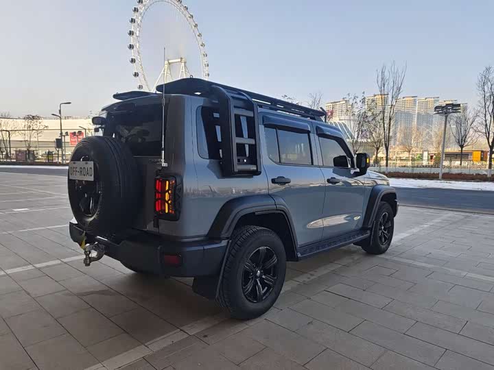 Фото 6 - Tank 300