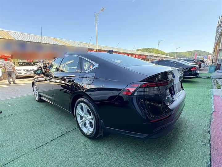 Фото 5 - Honda Accord