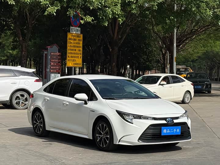 Фото 3 - Toyota Levin