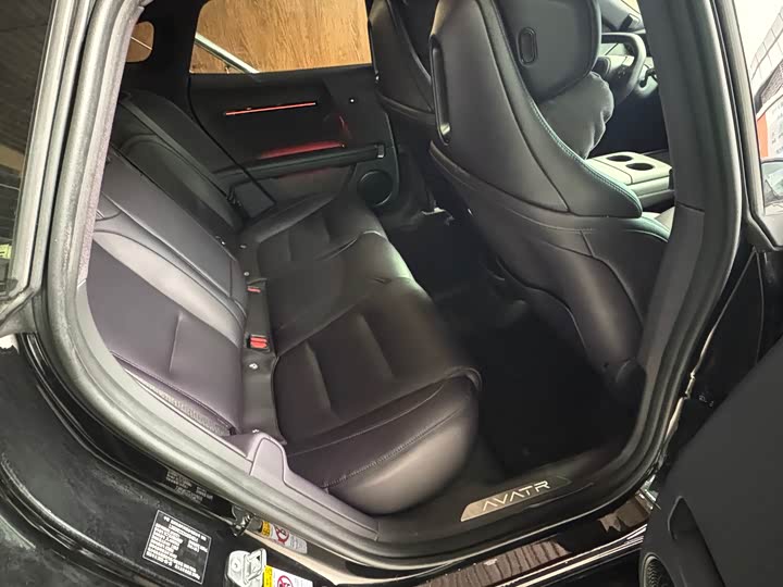 Фото 15 - Avatr 06