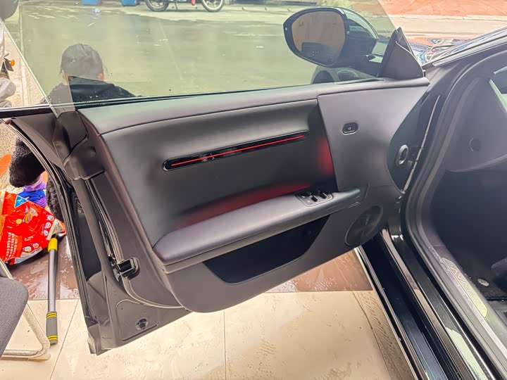 Фото 9 - Avatr 06