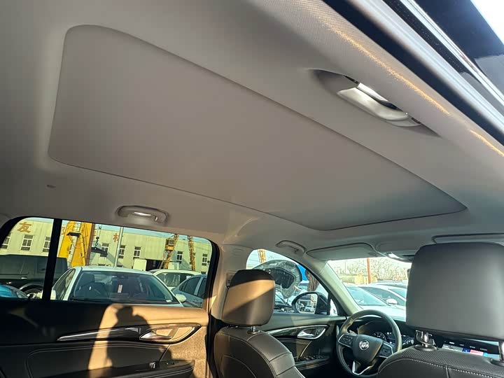 Фото 4 - Buick Envision Plus