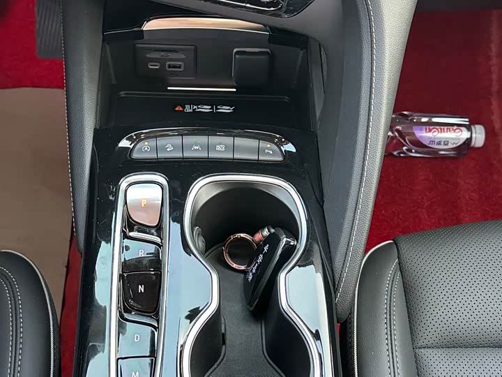 Фото 8 - Buick Envision Plus