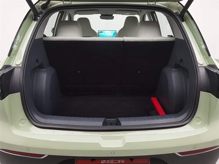 Фото 16 - Geely Galaxy Geome