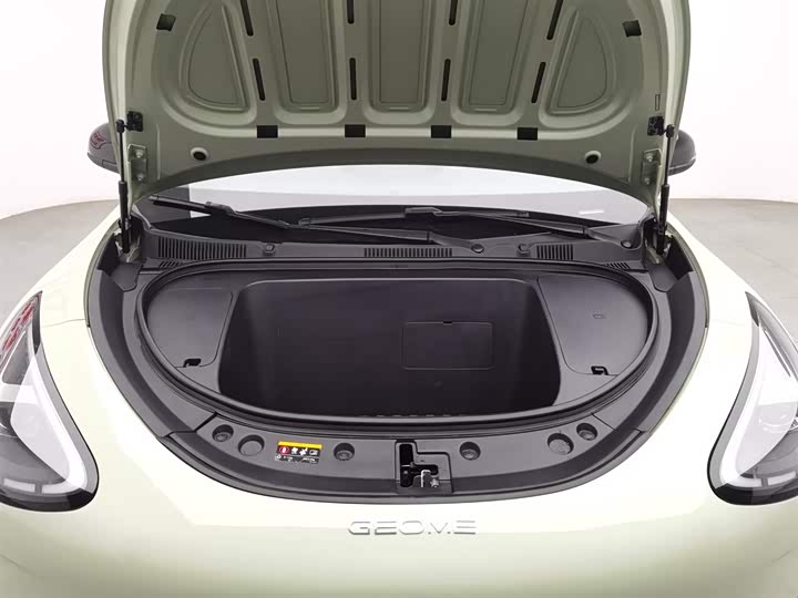 Фото 6 - Geely Galaxy Geome