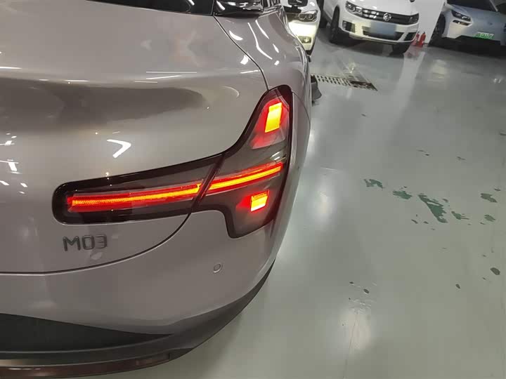 Фото 24 - XPeng Mona M03