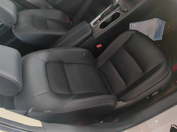 Фото 25 - Nissan Teana