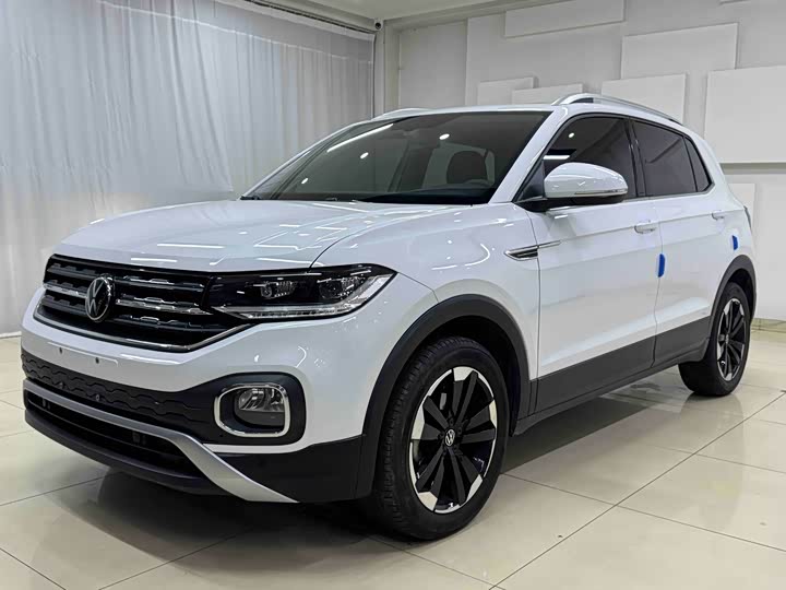 Фото 1 - Volkswagen Tacqua