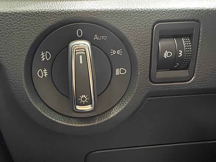 Фото 11 - Volkswagen Tacqua