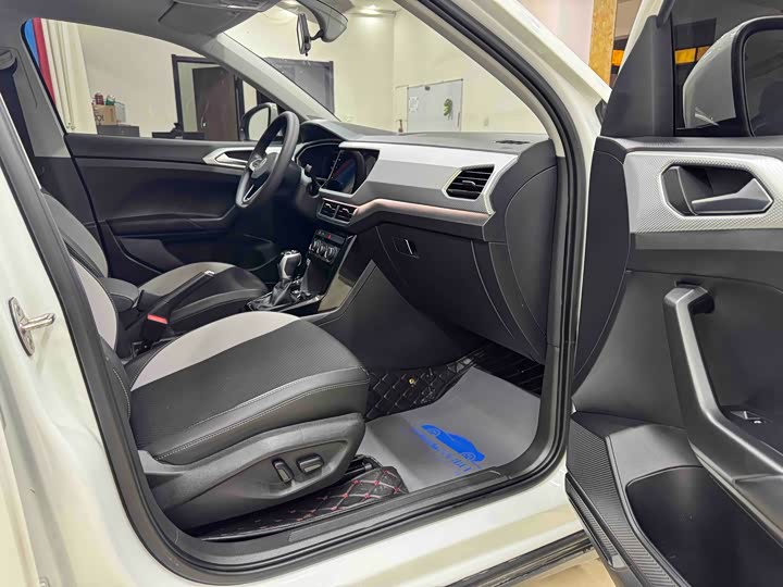 Фото 9 - Volkswagen Tacqua