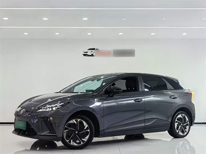 Фото 2 - MG Motor 4 EV