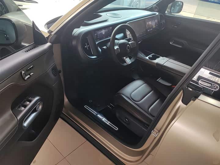 Фото 16 - Smart #5