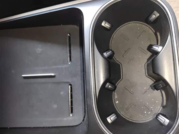 Фото 9 - Smart #5