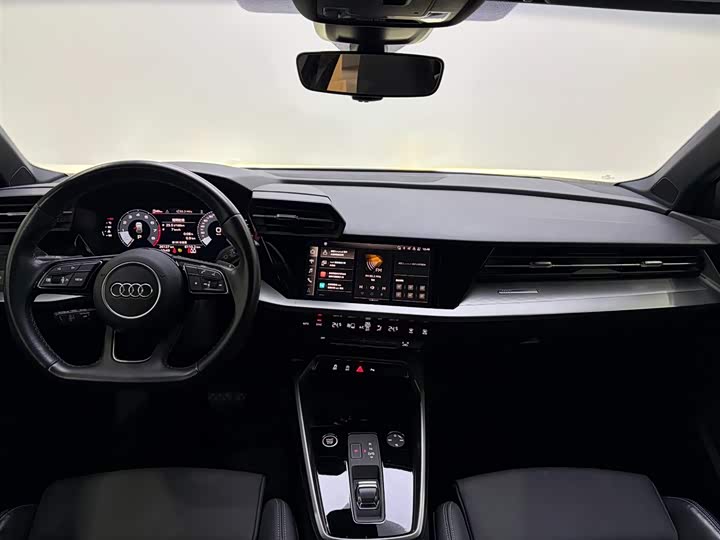 Фото 16 - Audi A3