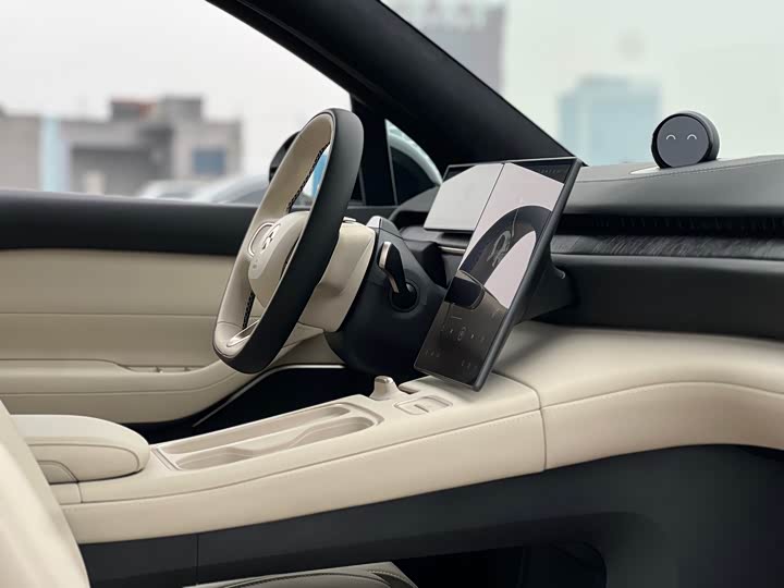 Фото 16 - Nio ES6