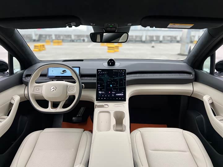 Фото 8 - Nio ES6