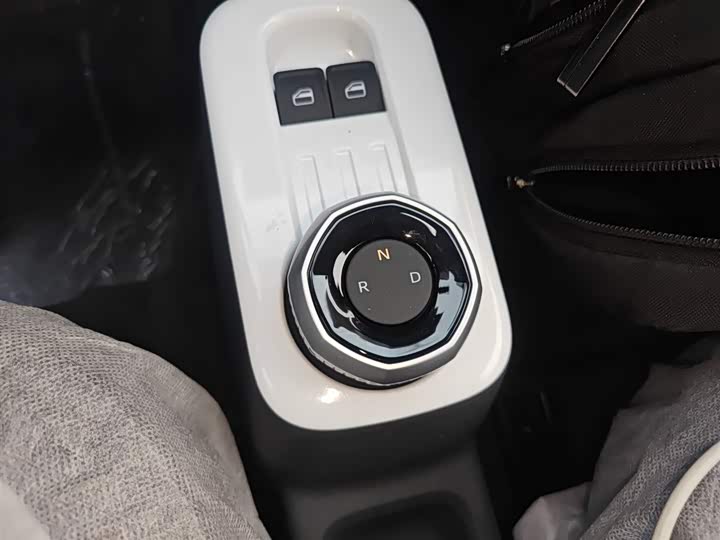 Фото 14 - Geely Galaxy Panda Mini