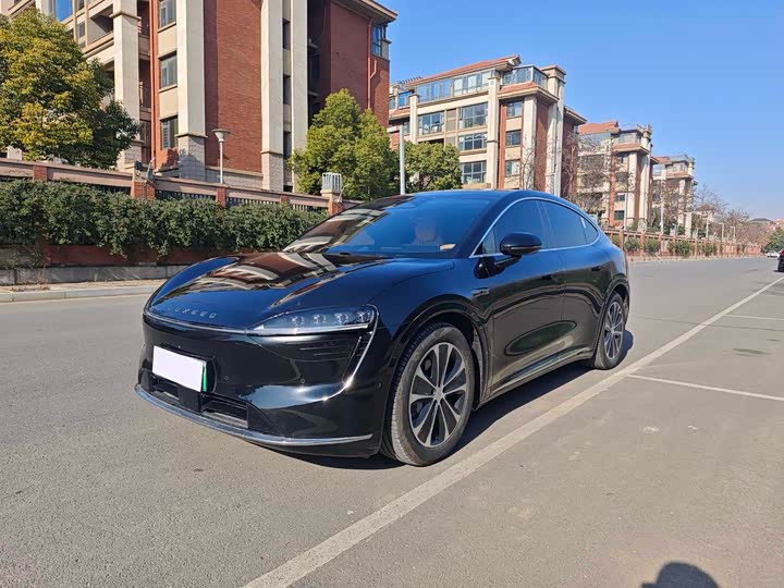 Фото 1 - Luxeed R7