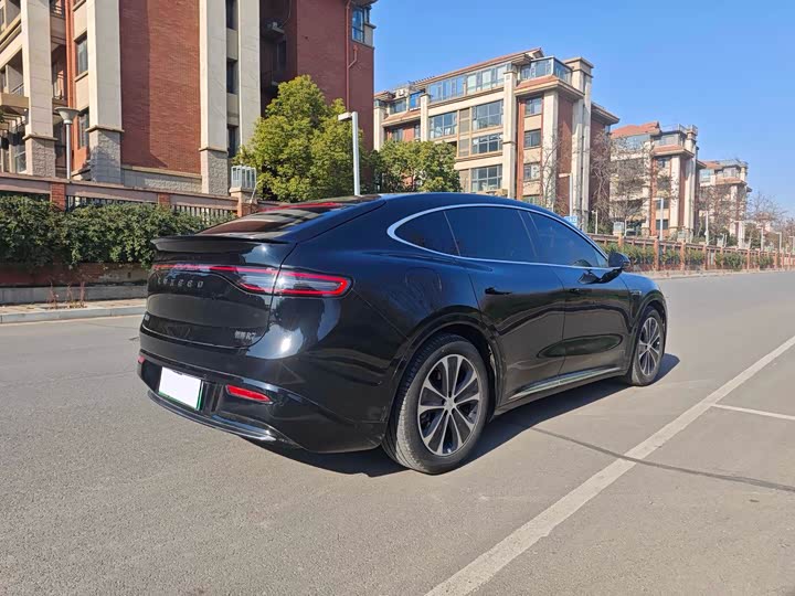 Фото 7 - Luxeed R7