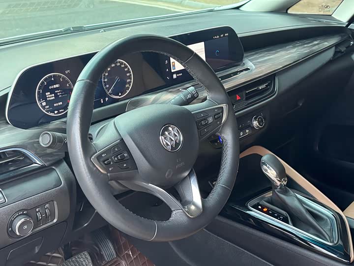 Фото 12 - Buick GL6