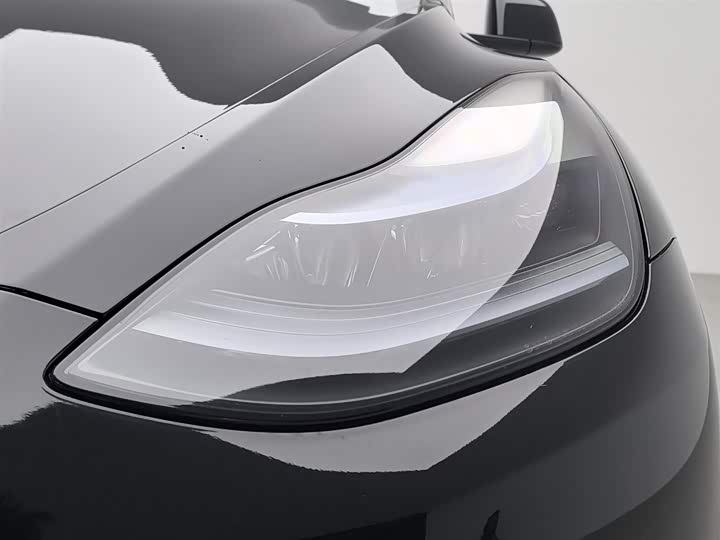 Фото 7 - Tesla Model Y