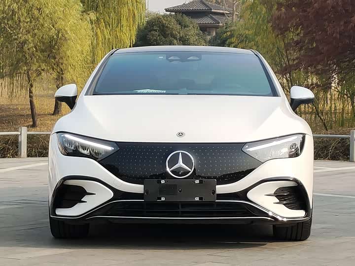 Фото 4 - Mercedes-Benz EQE