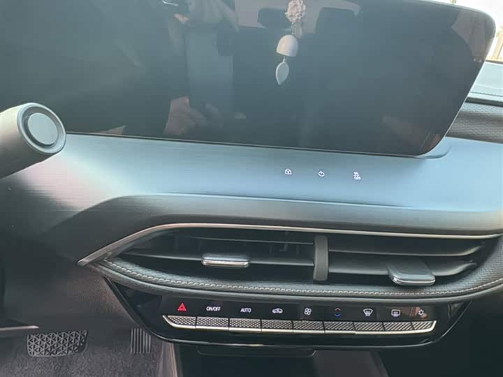 Фото 6 - Buick Verano