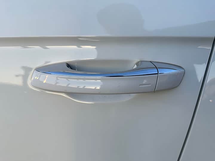 Фото 10 - Volkswagen Tayron