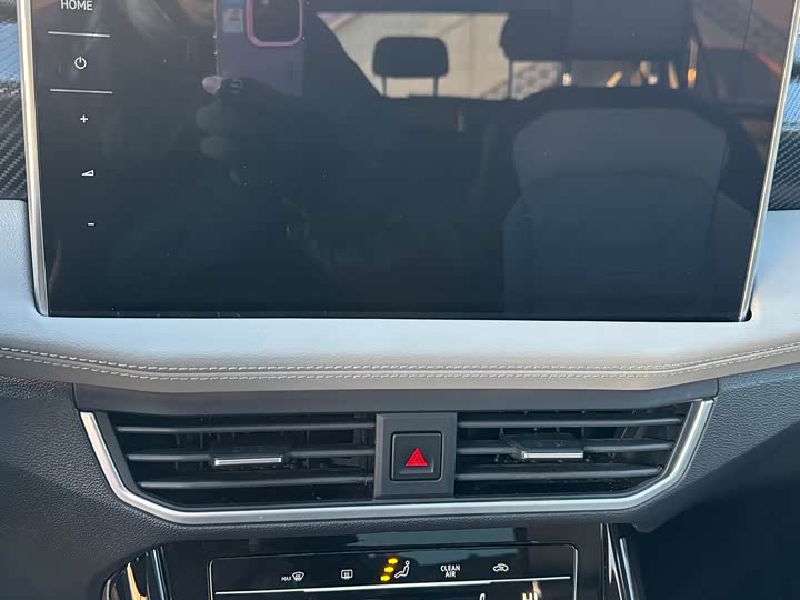 Фото 15 - Volkswagen Tayron