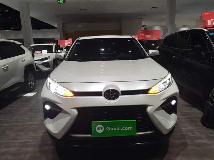 Фото 19 - Toyota Wildlander