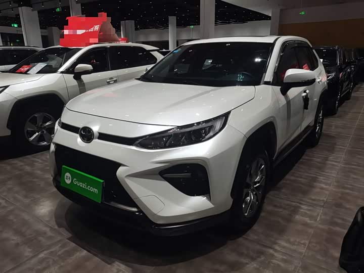 Фото 2 - Toyota Wildlander