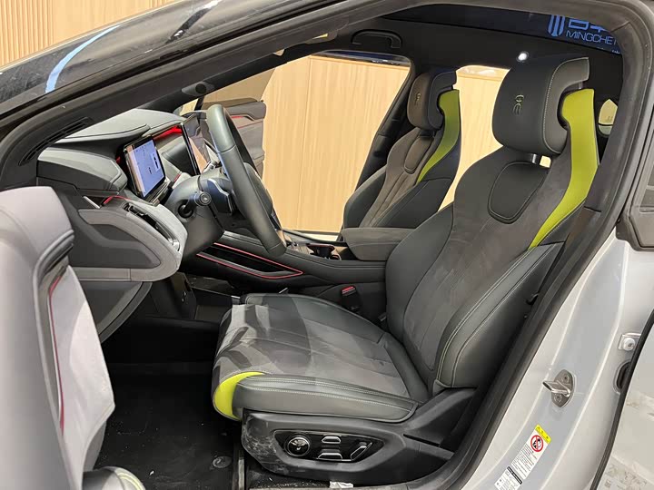 Фото 10 - BYD Song L